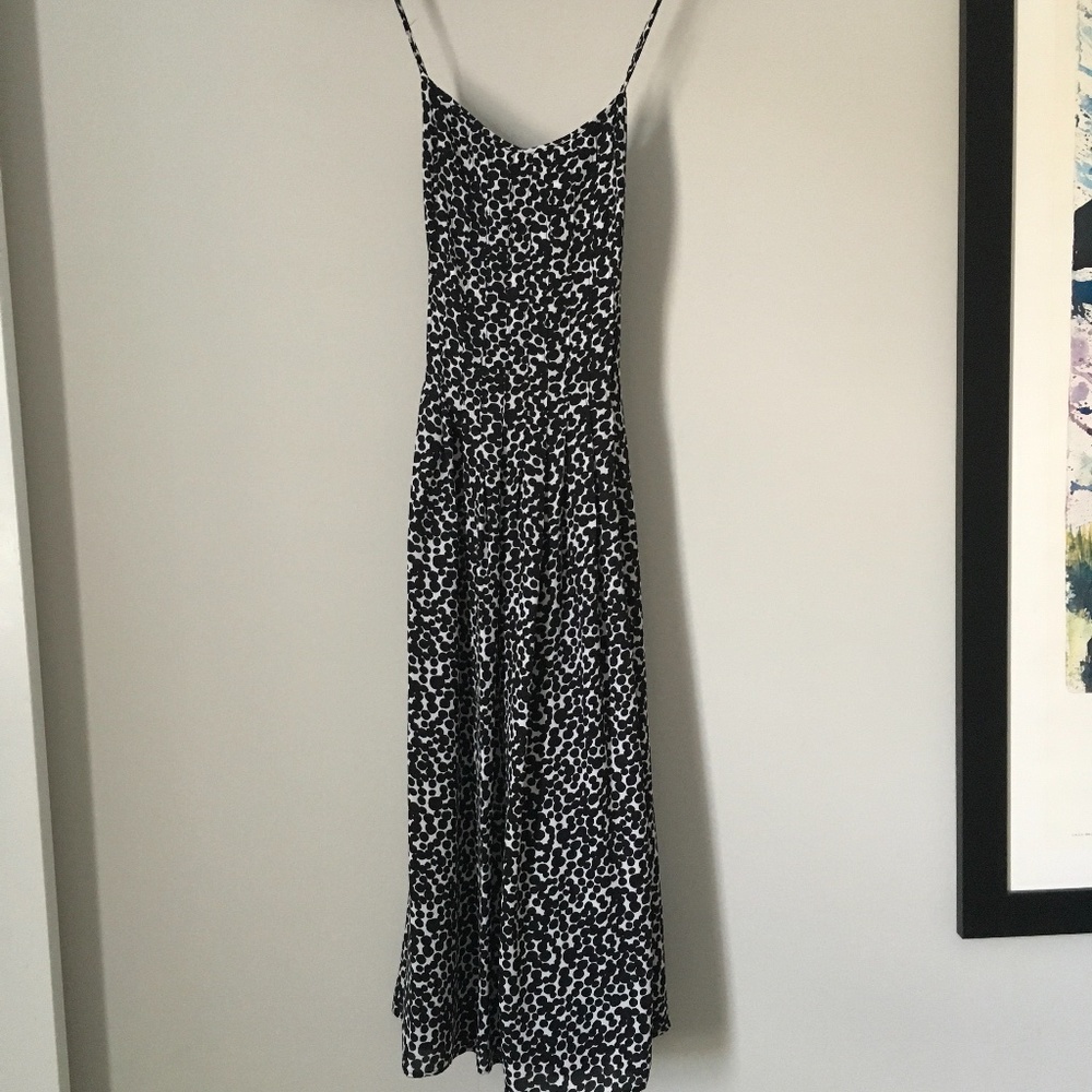 Banana Republic black and white dress - size 0